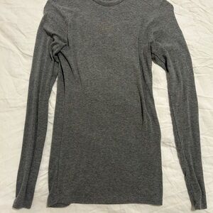 Aritzia Long Sleeve Women's Top size S